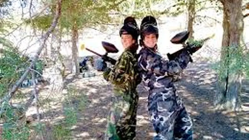 Paintball adulto con picnic y barbacoa en Albacete