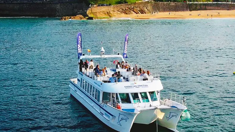 Paseo en barco compartido por el Flysch de Zumaia desde Zumaia, Guipúzcoa