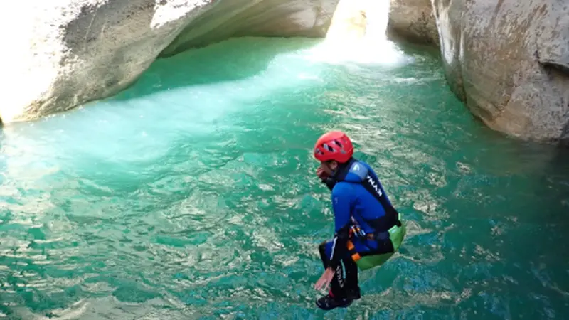 Vía Ferrata Sorrosal (Experto) + Vía Ferrata Escuacho (Intermedio)