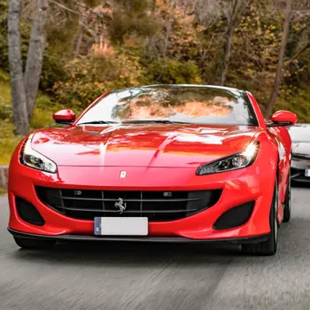Conducción de un Ferrari Portofino M por la Barceloneta y sus playas en Barcelona