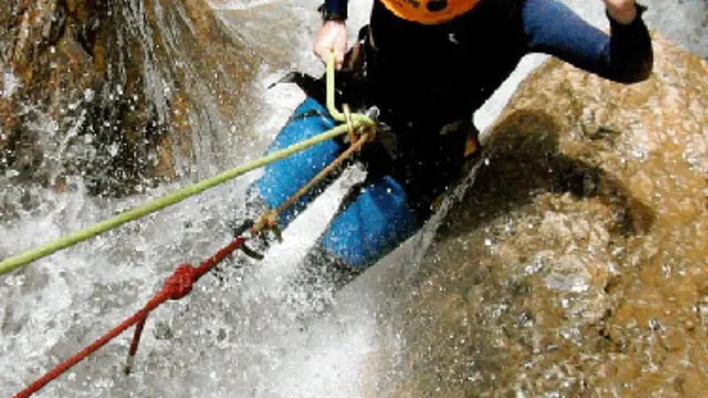 Bautismo de kayak en el río Gállego desde Murillo de Gállego, Zaragoza