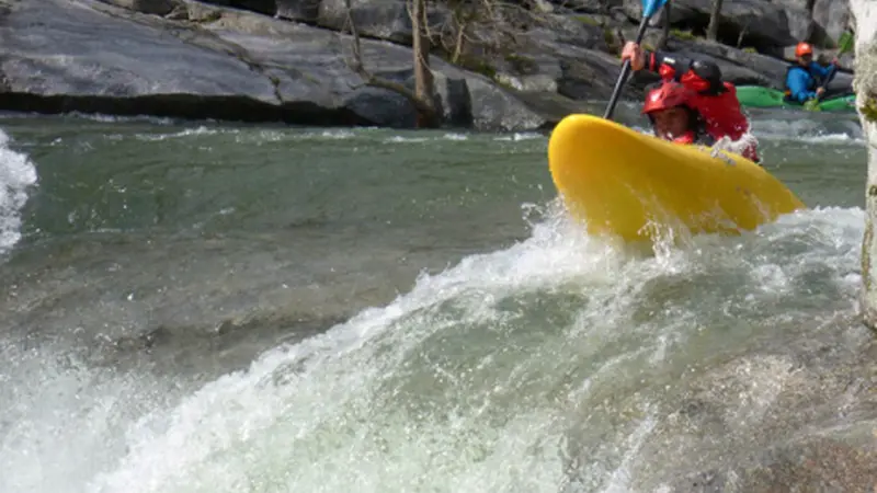 Curso de esquimotaje en kayak