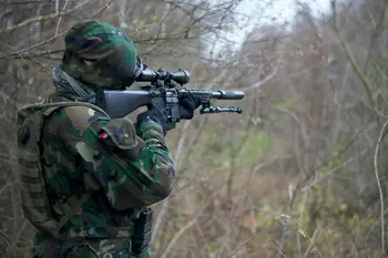 Partidas históricas de airsoft entre trincheras y fortalezas en Cuenca