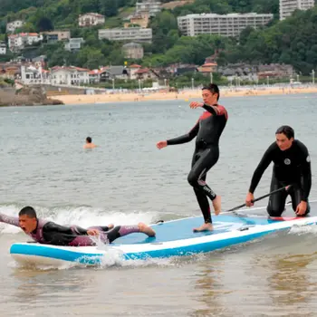 Descenso del río Oria en Paddlesurf XXL con poteo incluido desde Orio, Guipúzcoa