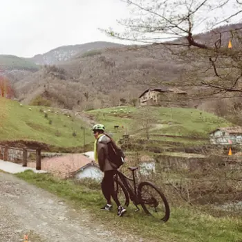 Alquiler de bicicleta de carretera Yamaha Wabash RT