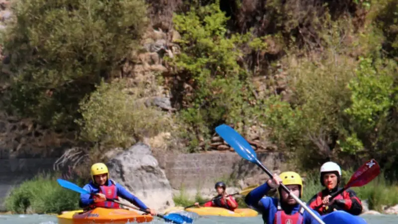 Bautismo de kayak en el río Gállego desde Murillo de Gállego, Zaragoza