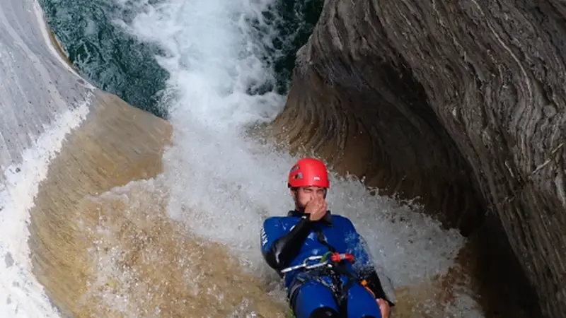 Vía Ferrata Sorrosal (Experto) + Vía Ferrata Escuacho (Intermedio)