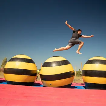 Humor amarillo para niños y zona de picnic en Sant Pere Pescador