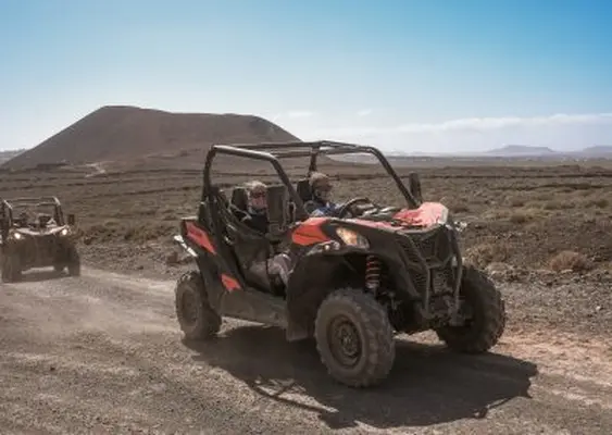 Ruta en buggy Premium Can-Am por Corralejo