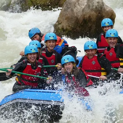 Rafting bajo los Mallos de Riglos desde Murillo de Gállego
