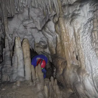Espeleología en la Cueva de Pando desde Arriondas, Asturias