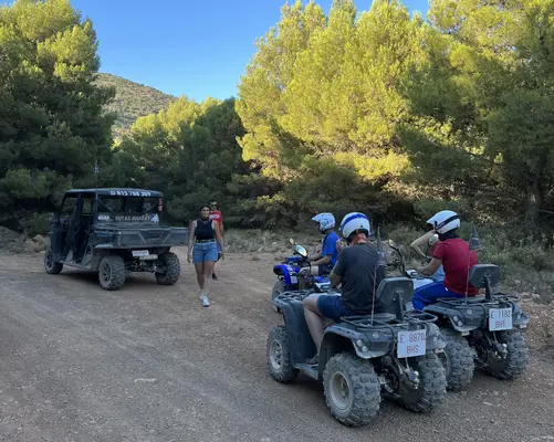 Ascenso en Quad y Buggy de 2 y 6 plazas al mirador de Palaín