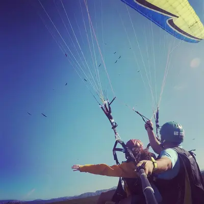 Vuelo en parapente de larga duración en Algodonales