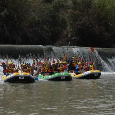 Rafting por el tramo más largo y divertido del río Segura con picnic y bebidas