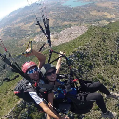 Vuelo en parapente biplaza en Algodonales