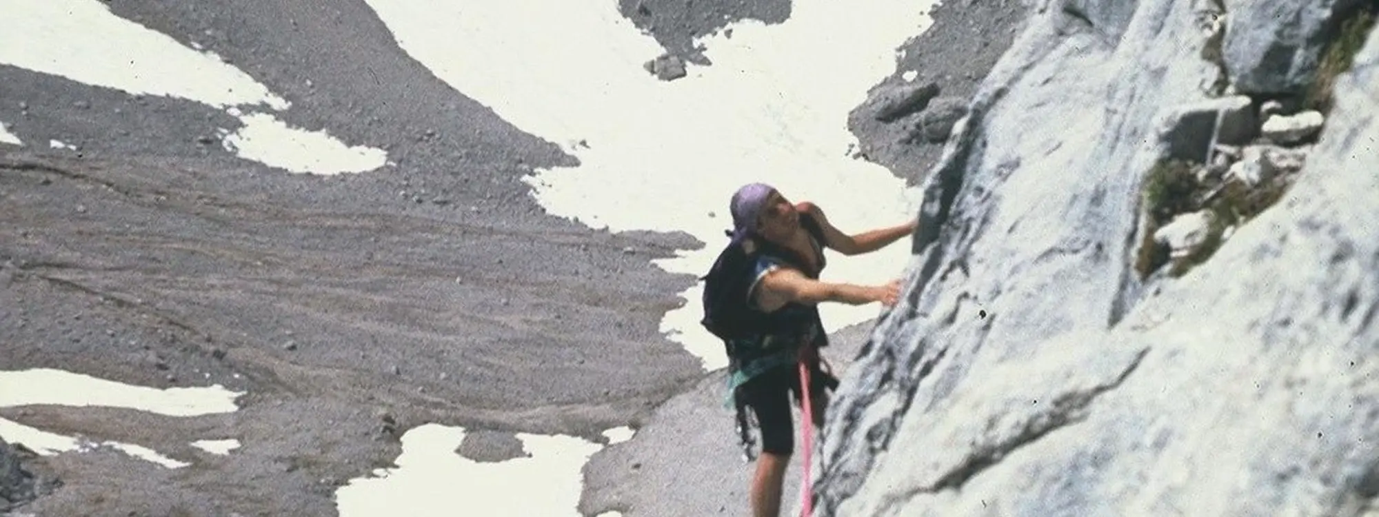 Cursos de escalada para todos los niveles en Asturias desde Arriondas
