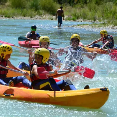 Travesía en canoa doble por el embalse de la Peña, Huesca