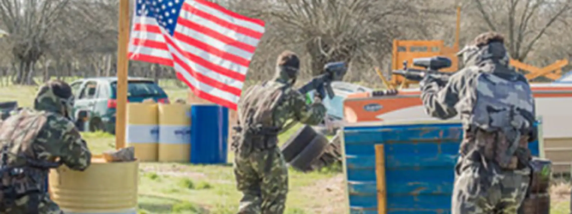 PACK DESPEDIDA SOLTERO/A: Paintball 500 bolas + Menú barbacoa + Barra libre 90 minutos en el Escorial, Madrid