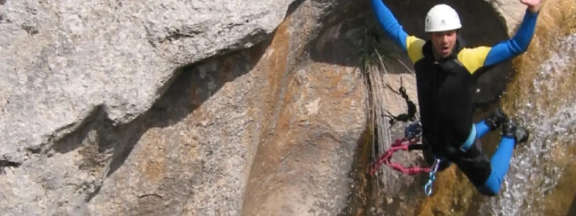 Barranquismo familiar de nivel I en la Sierra de Guara desde Murillo de Gállego, Zaragoza