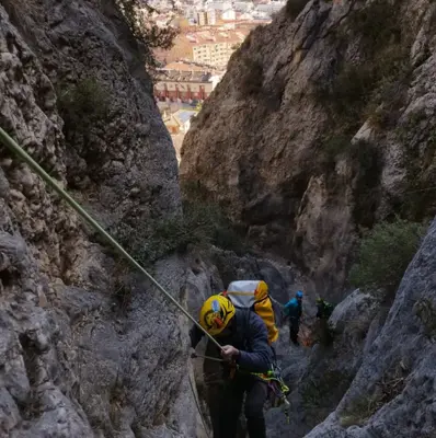 Barranquismo nivel medio en el Barranco Soler en Alcoy
