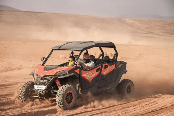 Ruta en buggy Premium Can-Am de hasta 4 plazas por Corralejo