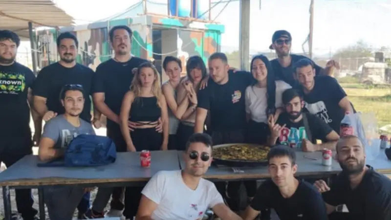 Paintball adulto y menú con paella en Torrent