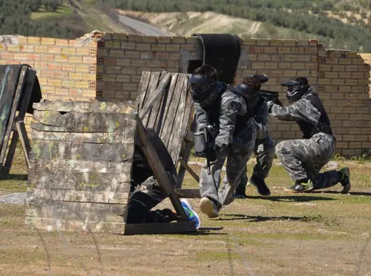 Paintball para todas las edades cerca de Antequera, en Cerro Gordo