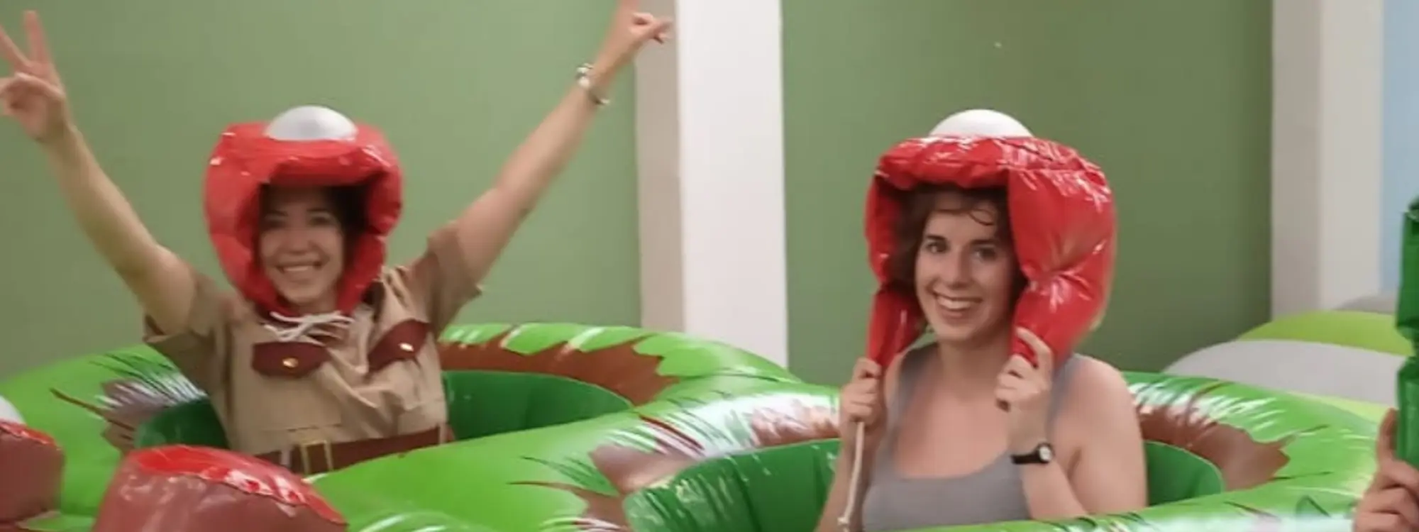 Humor amarillo indoor en San Sebastián, Guipúzcoa