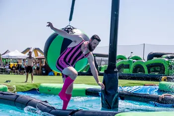 Circuito de verano de humor amarillo en La Canonja