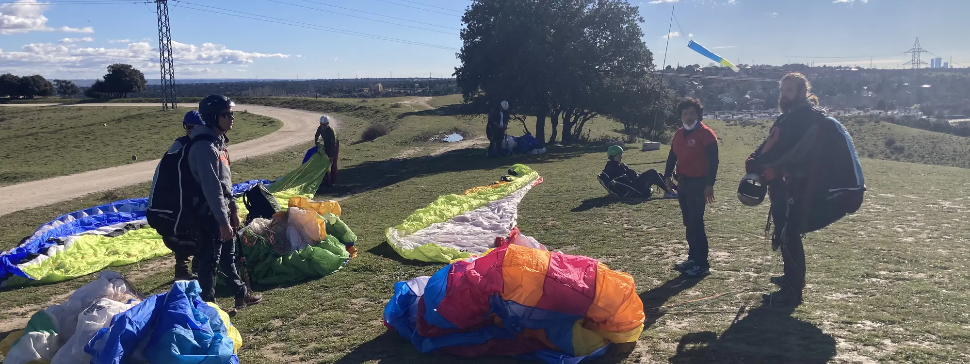 Curso de introducción al parapente en Madrid