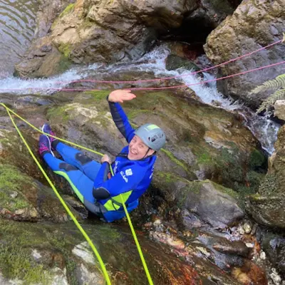 Barranquismo acuático en el barranco Carangas de nivel alto desde Arriondas, Asturias