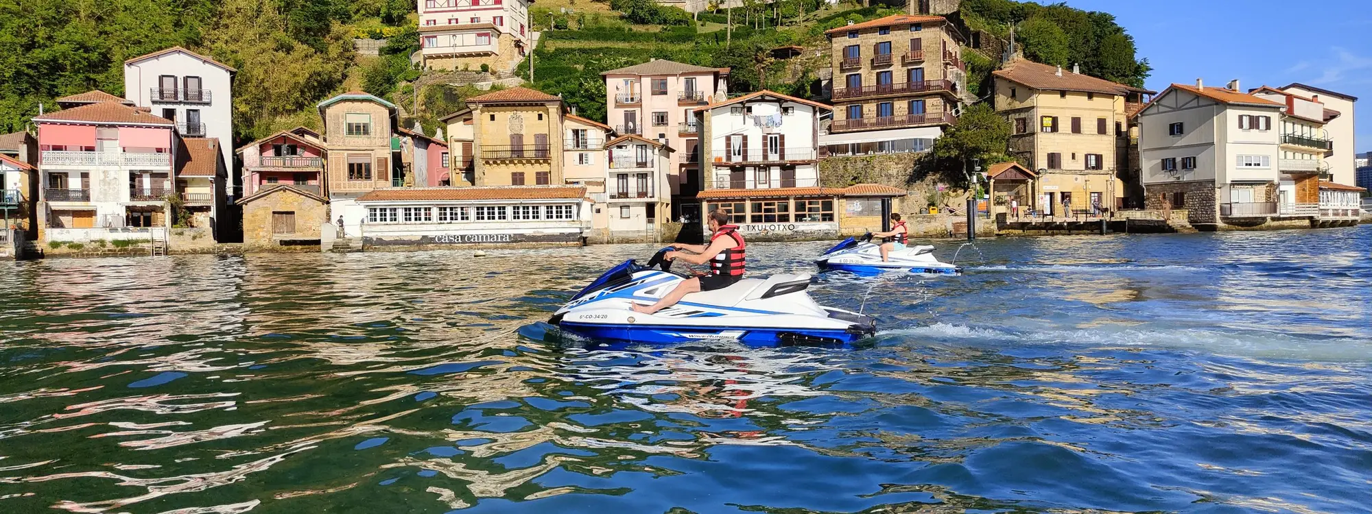 Ruta en moto de agua a Jaizkibel desde Hondarribia