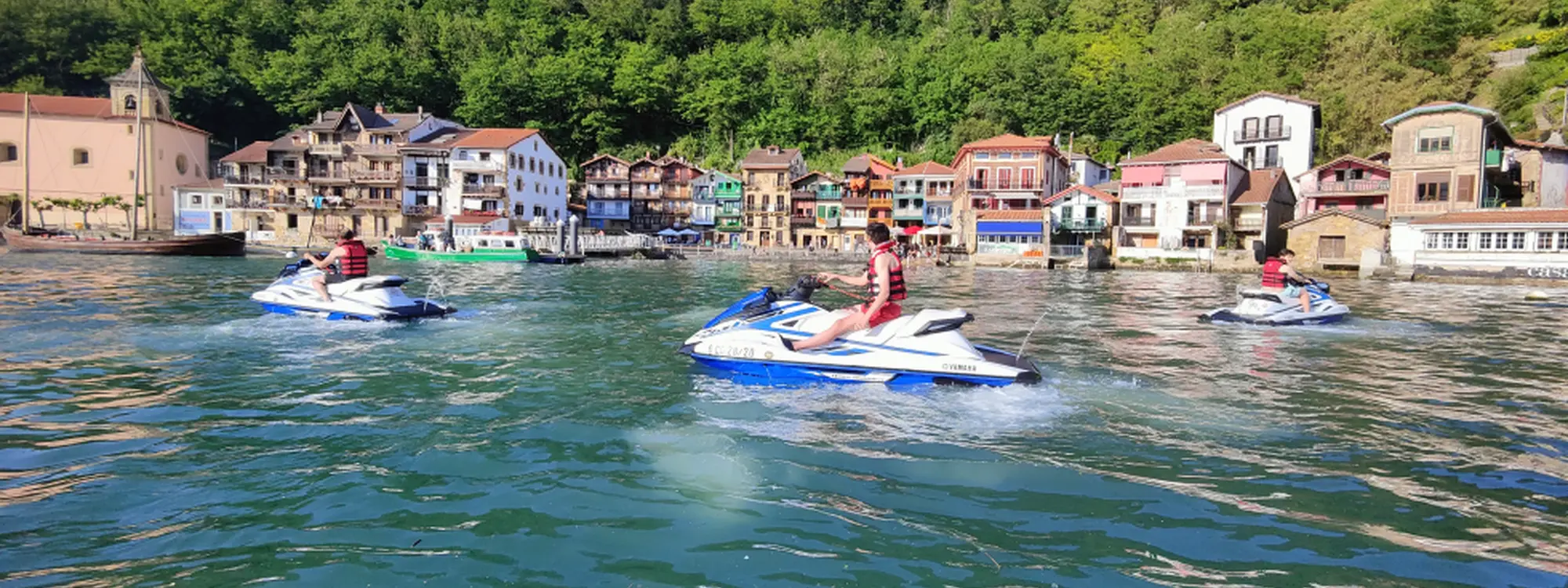 Ruta en moto de agua a San Juan de Luz desde Hondarribia