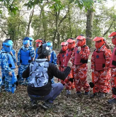 Paintball infantil y adulto en pleno bosque en Villaviciosa, Asturias