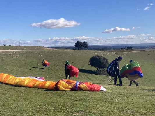 Curso de introducción al parapente en Madrid