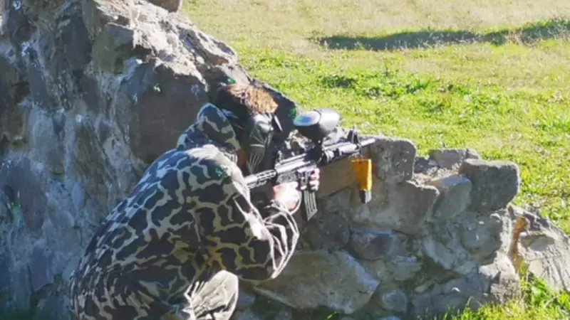 Paintball adulto en Maçanet de la Selva, Girona