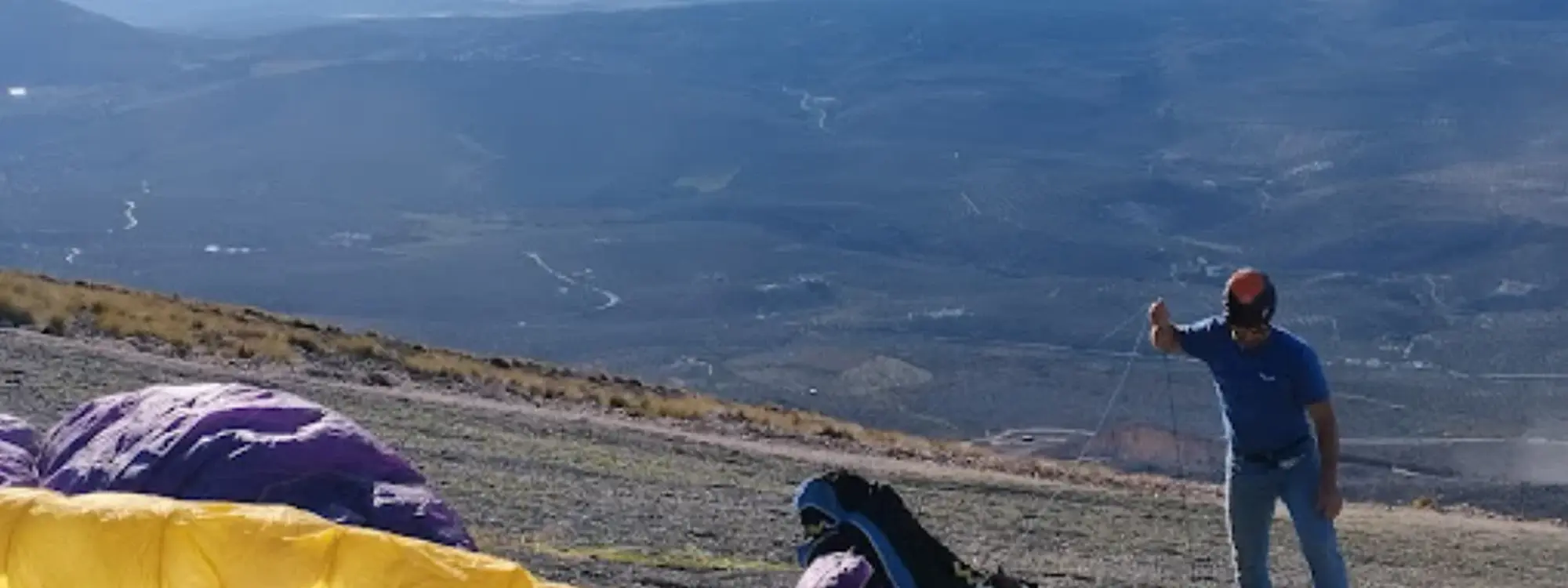 Bautismo de vuelo en parapente biplaza en Casarabonela