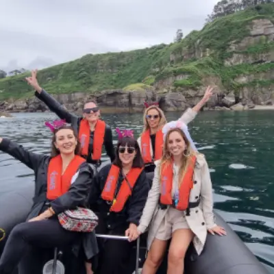 Tour en Barco a las Islas Gemelas con vista panorámica de Gijón