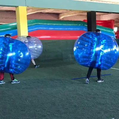 Fútbol burbuja indoor en Pelabravo