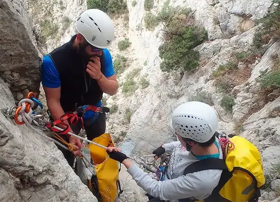 Curso de vía ferrata en Alicante (El Albir)