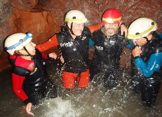 Espeleología acuática de iniciación en el Sumidero de Vallada