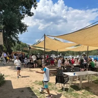 PACK DESPEDIDA SOLTERO/A: Paintball 500 bolas + Menú barbacoa + Barra libre 90 minutos en el Escorial, Madrid