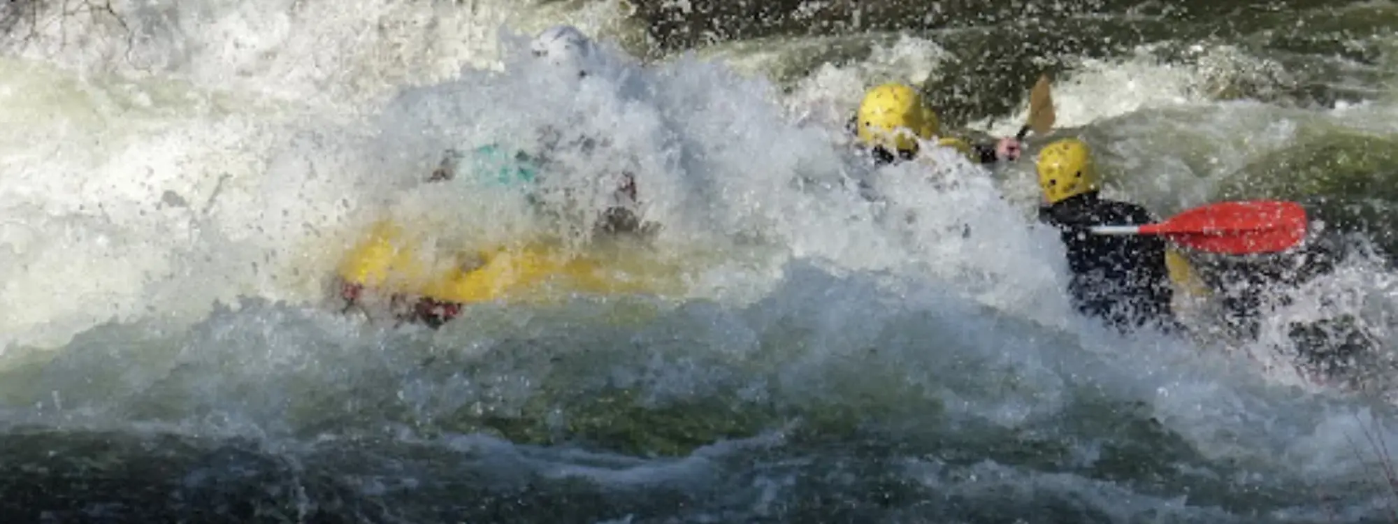 Rafting en la Sierra de Gredos por el río Tormes