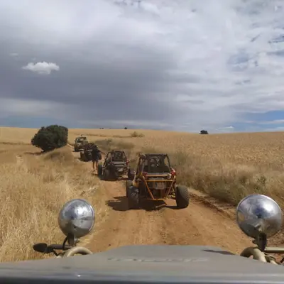 Ruta en buggy EXPERIENCE de 45 minutos en el Casar