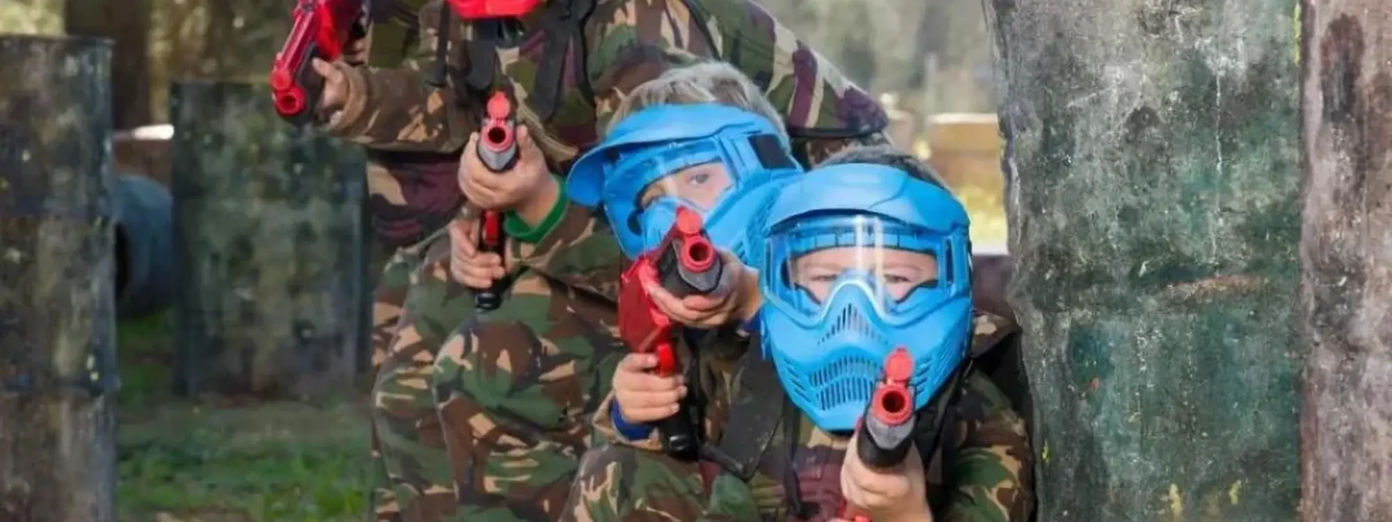 Paintball infantil con bolas ilimitadas y zona de picnic en Alicante