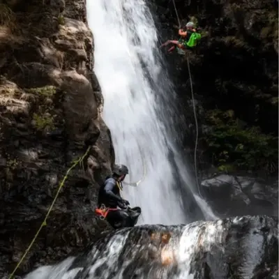 Barranco Barrosa de nivel intermedio en el Valle de Bielsa