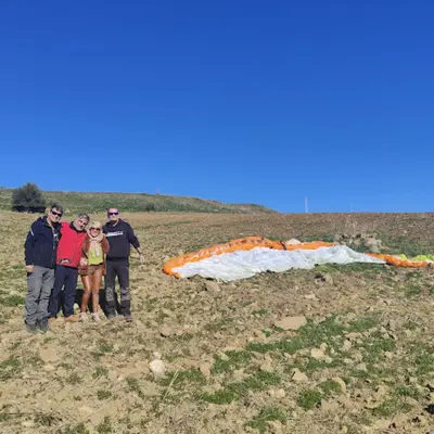 Bautismo de vuelo en parapente biplaza en Casarabonela