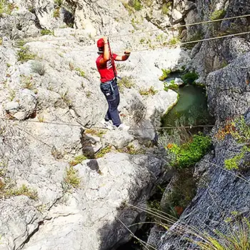 Multiaventura en el Salt de Benilloba