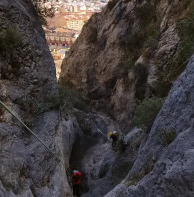 Barranquismo nivel medio en el Barranco Soler en Alcoy
