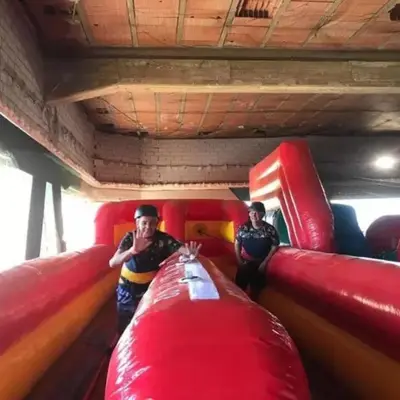 Circuito de Humor Amarillo indoor en Pelabravo